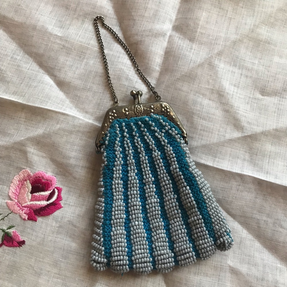 Vintage beaded coin purse